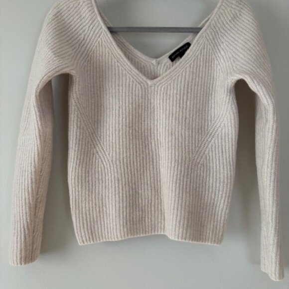 Banana Republic Double-V Sweater Size S - Picture 2 of 4